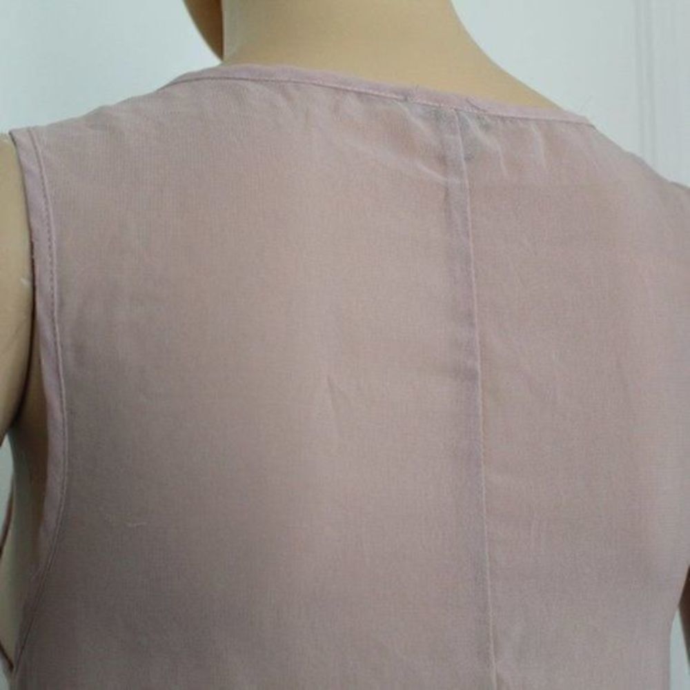 Charlotte Russe sheer mash floral/rose print top/blouse L tan sleeveless - Picture 12 of 16